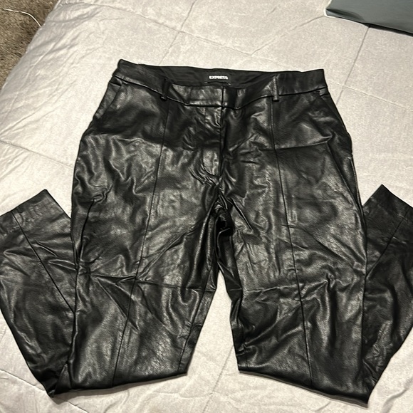 Express leather pants - Picture 3 of 7